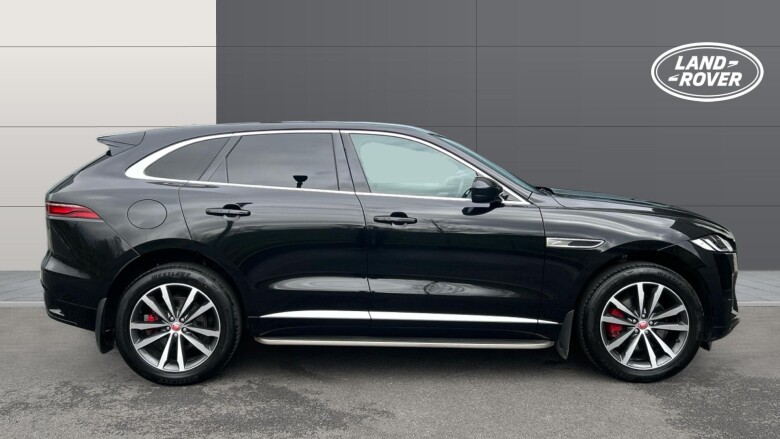 Jaguar F-Pace 2.0 D200 R-Dynamic SE 5dr Auto AWD Diesel Estate